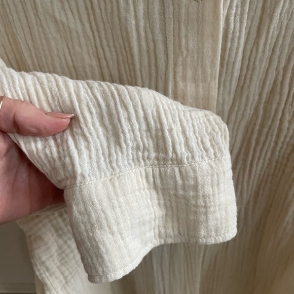 Things Between Button Up - Picture 4 of 5